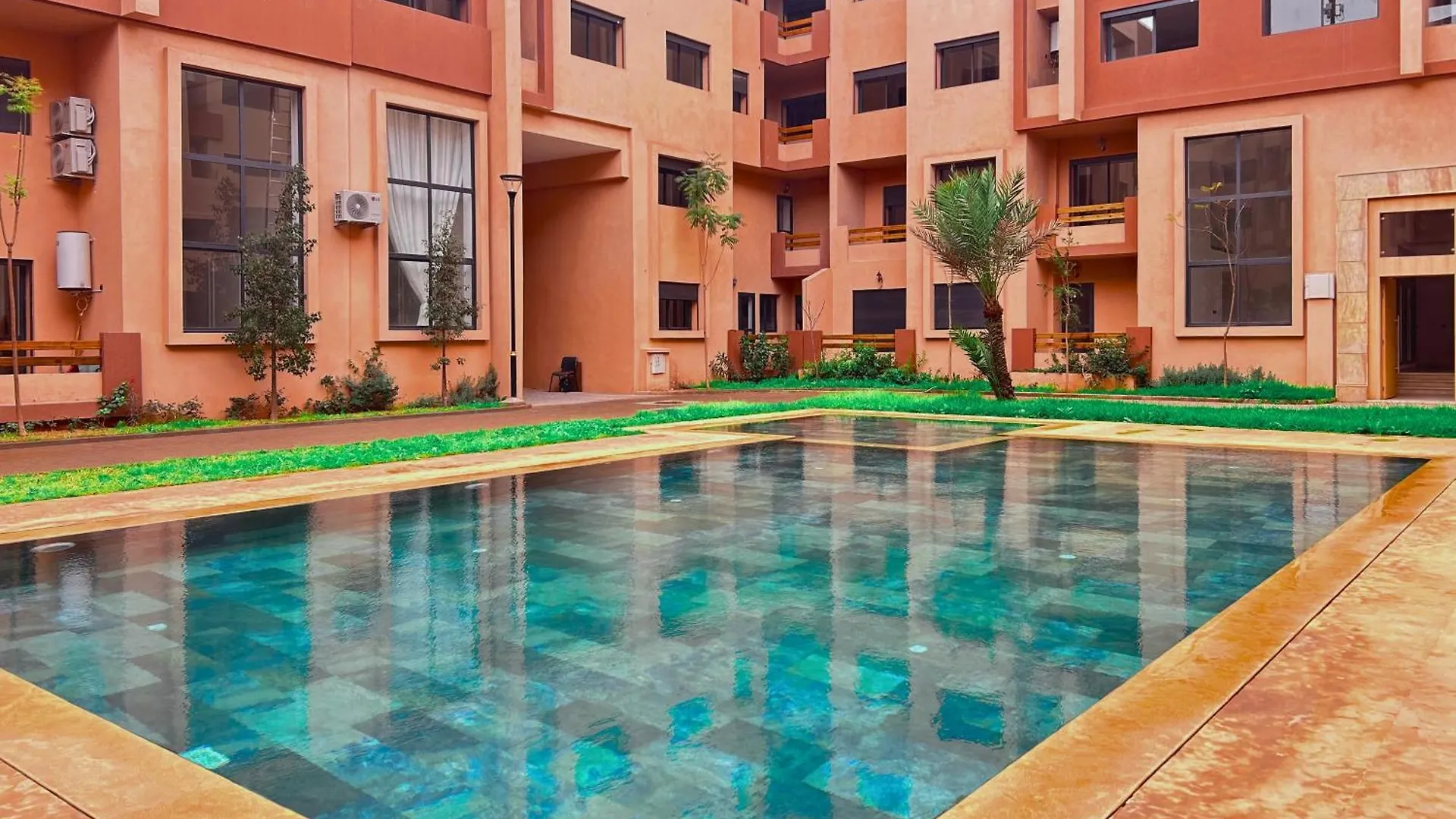 Le Cosy De Gueliz Avec Piscine Et Belle Vue Apartment Marrakesh Morocco